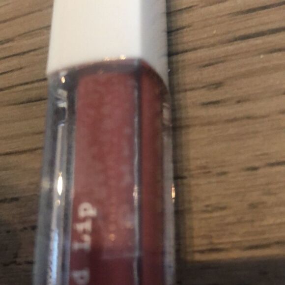 My 2 u brand Matte Liquid Lip color Soho new with Ipsy bag - Picture 5 of 7